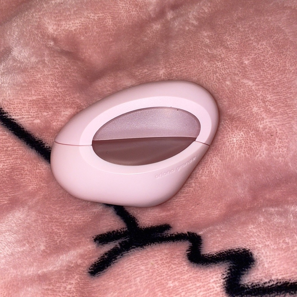 Ariana grande MOD BLUSH perfume